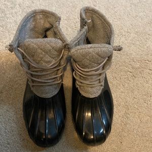 Sperry knock off boots